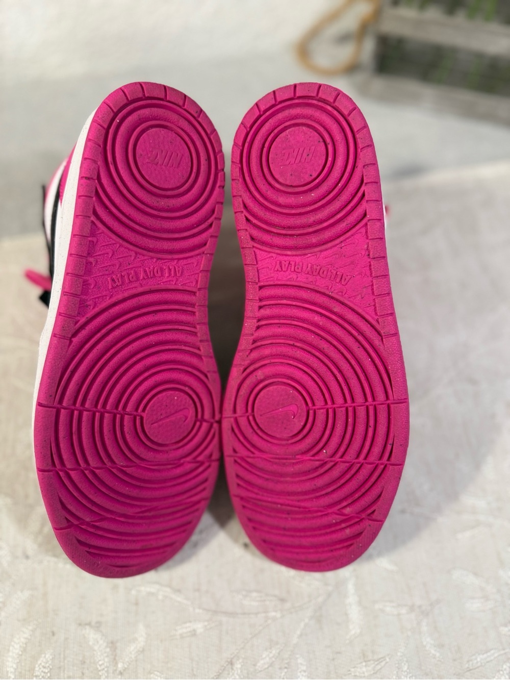 Big Girls Court Borough Mid 2 Stay-Put Closure Casual Sneakers Youth Size 5 - Picture 8 of 11